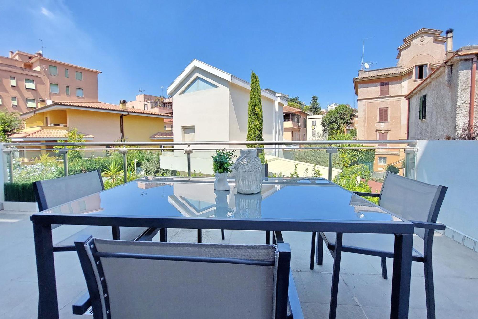 Terrace 2 Apartment Rom
