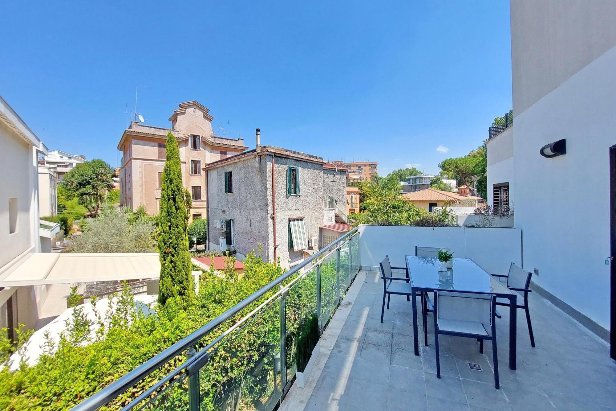 Terrace 2 Apartment *