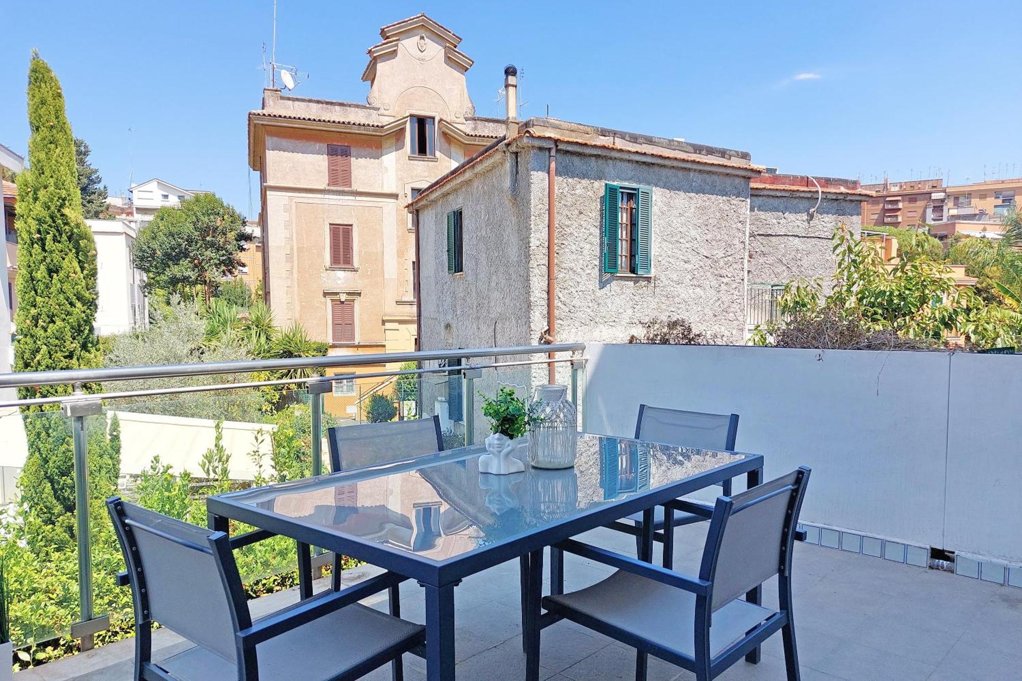 Terrace 2 Rom