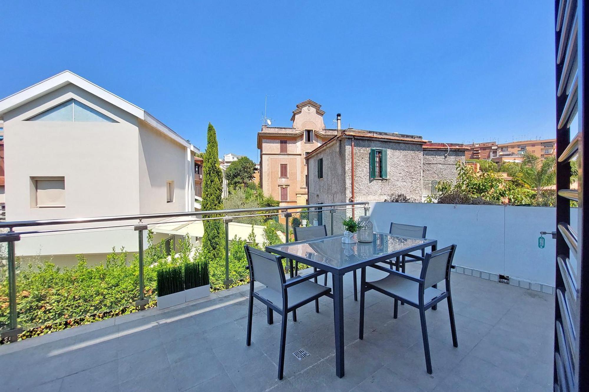 Terrace 2 Apartment *