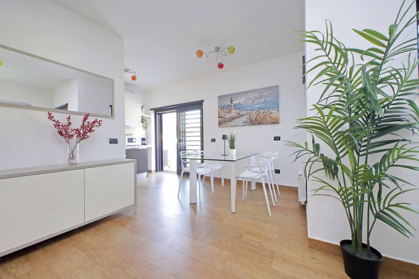Terrace 2 Apartment Rom